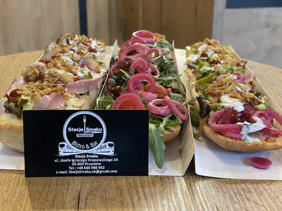 Stacja Smaku Zapiekanki Beza Bistro&bar